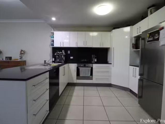 Cozy 5/8 Admiral Drive, Dolphin Heads QLD 4740