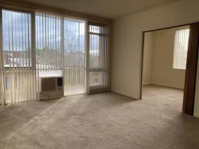 Charming 5/8 St James Road, Armadale VIC 3143
