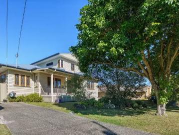 Nice 5 Marshall Avenue, SEVEN HILLS, QLD 4170 House for Rent