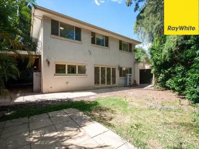Just in! 5 BR Rhodes, NSW 2138