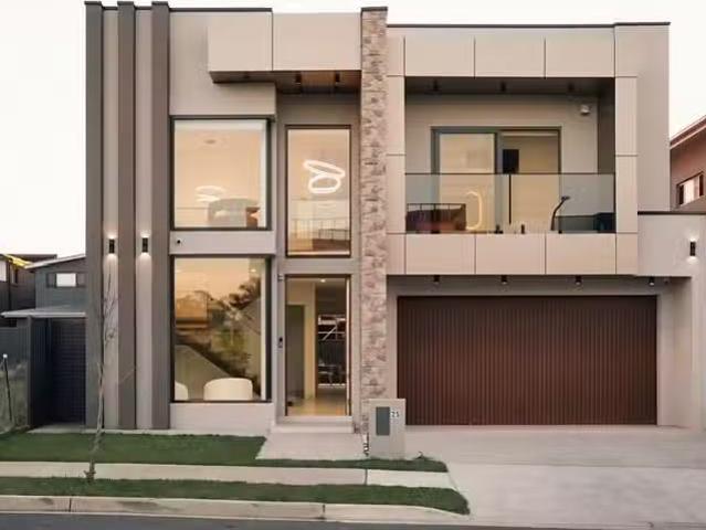Cozy 5 BR 25 Cloud Street, Austral House for rent Listed by H.