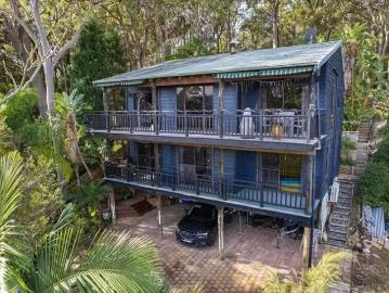 New 5 BR 29 Whitelocke Street, Coal Point, NSW 2283