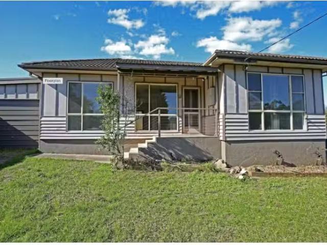 New 5 BR 23 Sidney St, Gwynneville House for rent Listed by L.