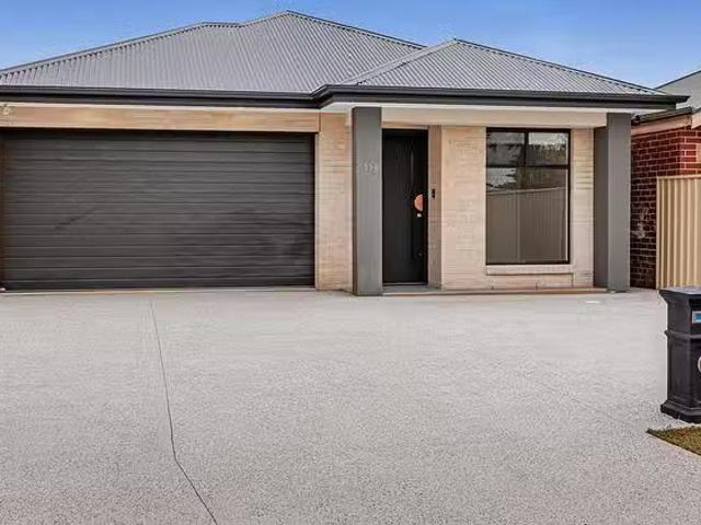 Nice 5 BR 35A Natalie Avenue, Salisbury, SA 5108