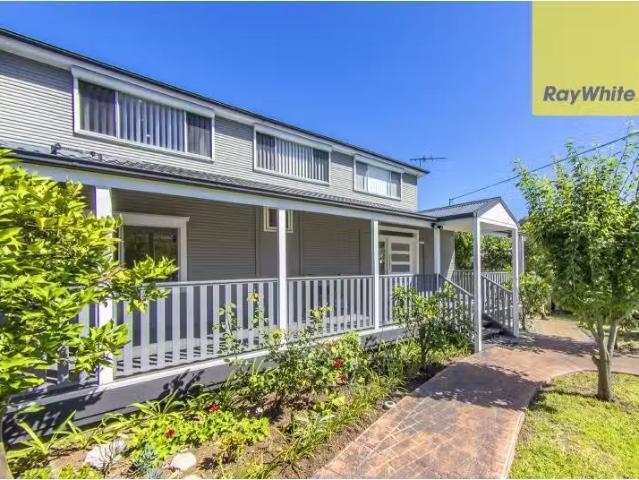Cozy 5 BR 4 Hall Place, GUILDFORD WEST House for rent Listed.