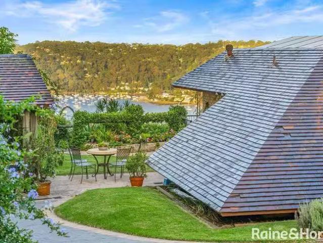 Cozy 5 BR 72 Minkara Road, Bayview, NSW 2104