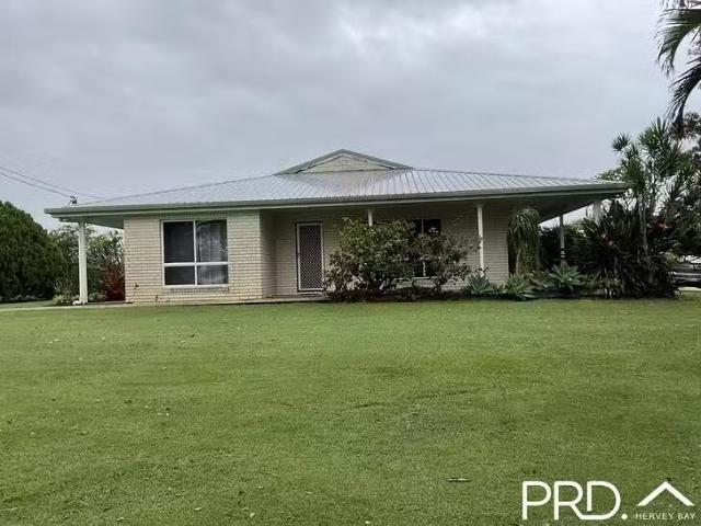 Nice 5 BR 7 Regency Avenue, Urraween, QLD 4655