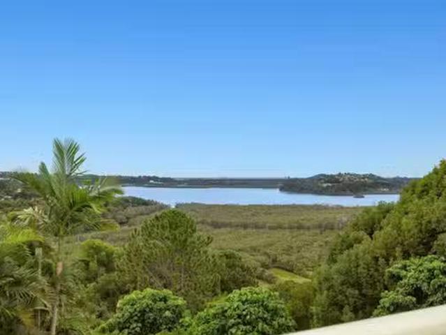Deal! 5 Chisholm Court, Terranora, NSW 2486
