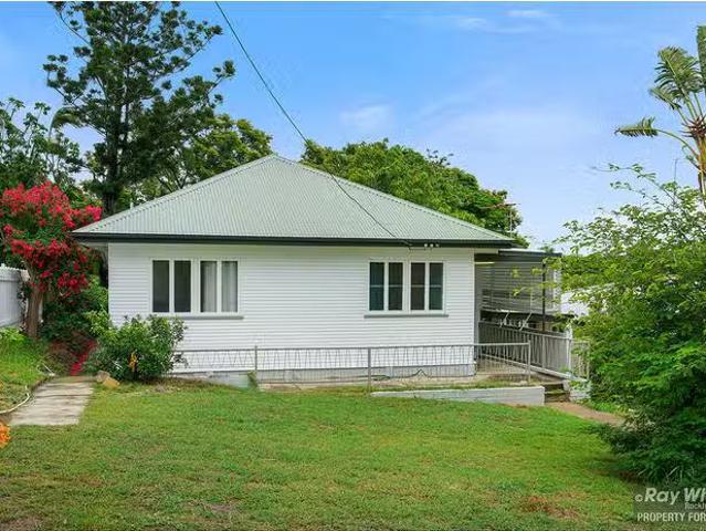 Deal! 5 Gardner Street, The Range, QLD 4700