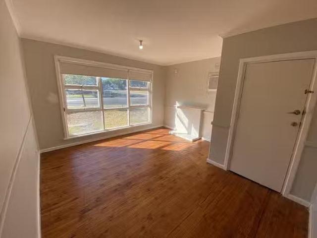 Deal! 5 Heytesbury Road, Davoren Park, SA 5113