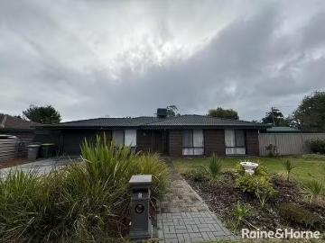 Cheap 5 Irving Road, Aldinga Beach, SA 5173