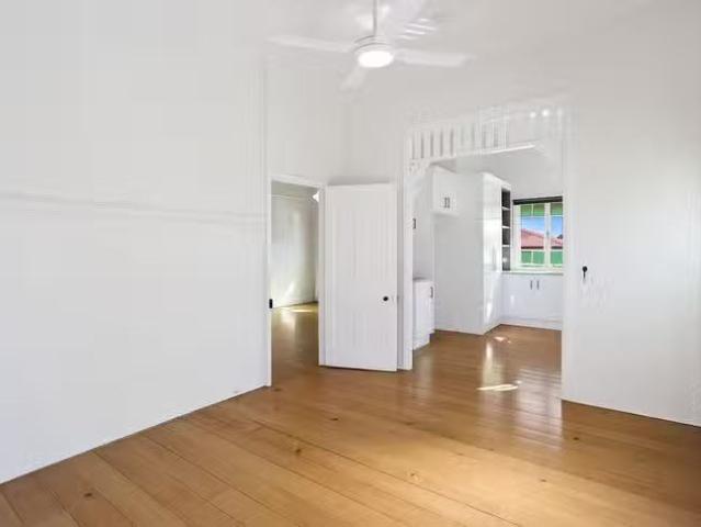 New 5 Kent Street, East Toowoomba, QLD 4350
