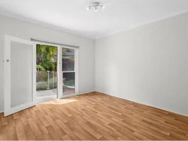 Cozy 5 Prahran Avenue, Frenchs Forest House for rent Listed b.