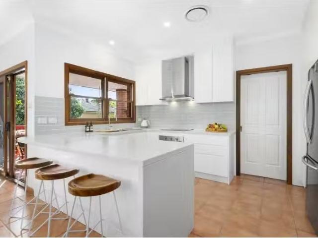 Nice 5 St Kilda Street, BEXLEY NORTH House for rent Listed by.