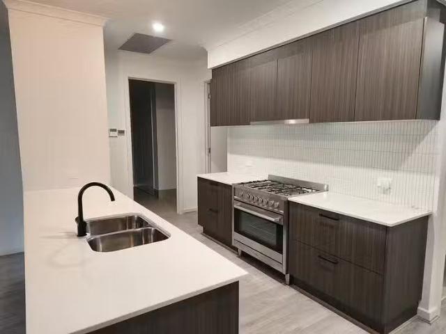 Just in! 5 Smeaton Avenue, Murray Bridge, SA 5253