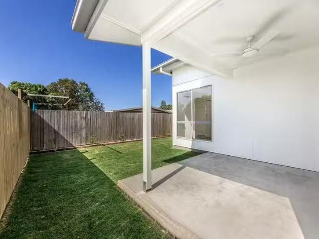 Cozy 5B/8 Kyloe Court, Kingston, QLD 4114