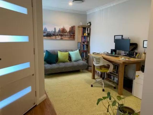 Cozy 5B Howard Loop, Oran Park House for rent Listed by Matth.