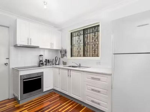 For Rent! 63 Edith Street, St Peters House for rent Listed by.
