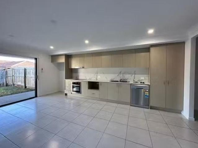 Charming 63 Hilary Street, Morayfield, QLD 4506