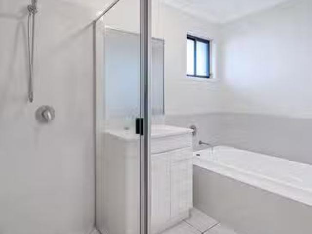 Nice 60 Temora Street, Gracemere, QLD 4702