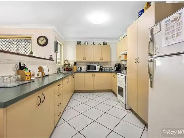 Rental! 60 Mckelligett Street, Wandal, QLD 4700