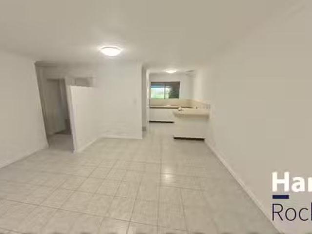 Just in! 6/105 Simpson Avenue, ROCKINGHAM, WA 6168 Apartment.