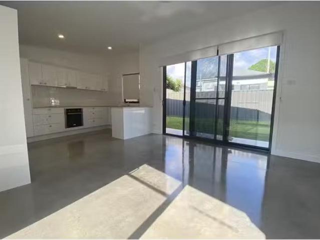 Deal! 61a Douglas Street, Wallsend Townhouse for rent Listed.