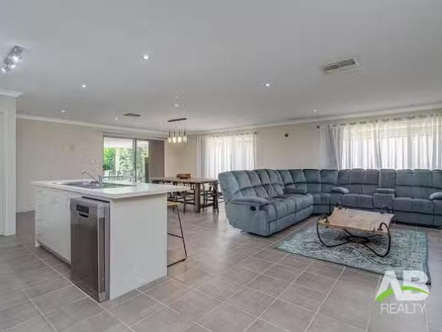New 62 Vancouver Parade, Wanneroo, WA 6065