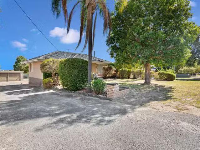 Just in! 67 Talbot Road, Swan View, WA 6056