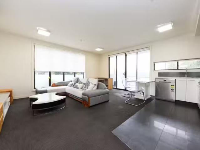 Rental! 6/6 Yarra Bing Crescent, Burwood VIC 3125