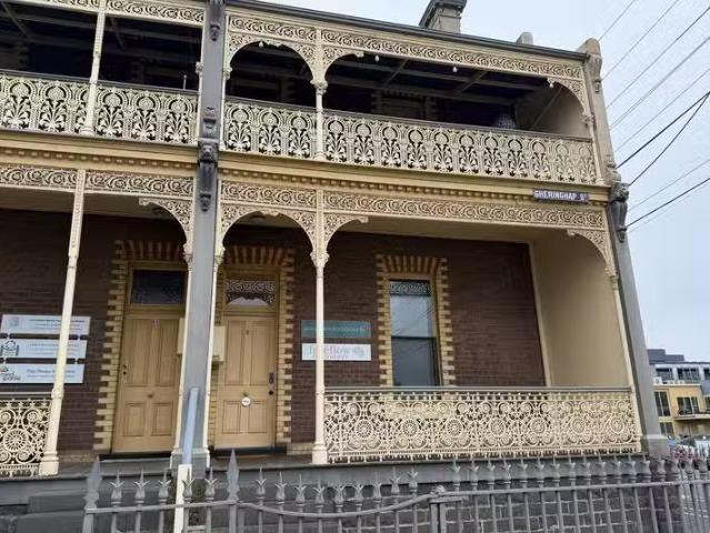 Unique 6/82 92 Gheringhap Street, Geelong, VIC 3220 Offices.