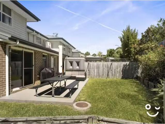 Cheap 68 Wallbank Way, Bulli House for rent Listed by Mia Atk.