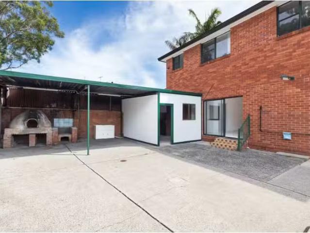 Rental! 68 Georges River Road, JANNALI House for rent Listed.
