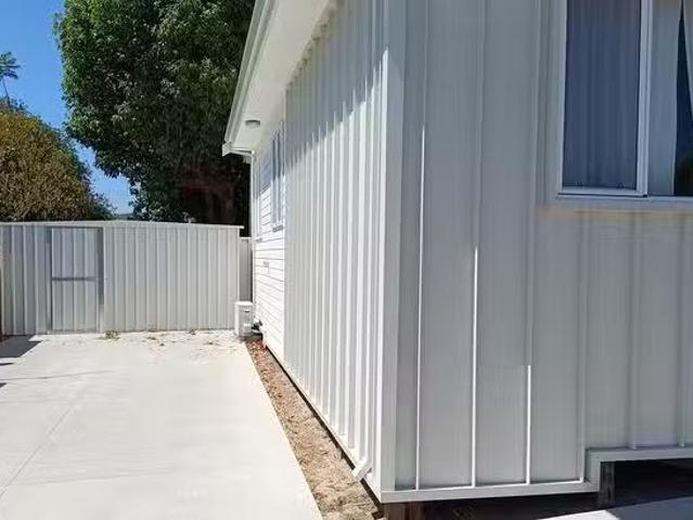 Charming 6 Manson Street, Swan View, WA 6056