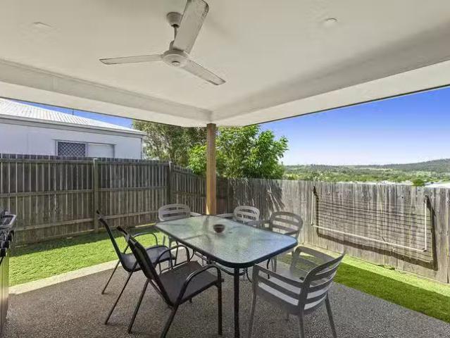 Unique 6 Orchard Lane, Glenvale, QLD 4350