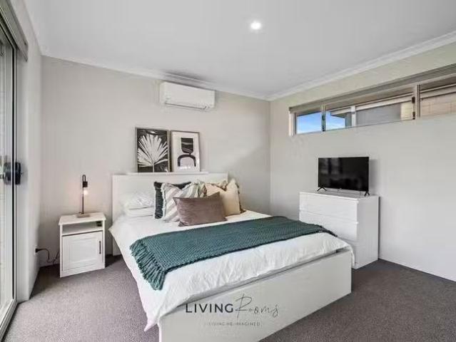 Charming 6 BR ROOM 1 Persimmon Crescent, Karnup, WA 6176