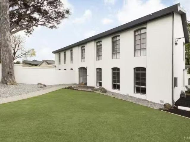 Unique 6 BR 112 Mountain View Road, Balwyn North VIC 3104 Ho.