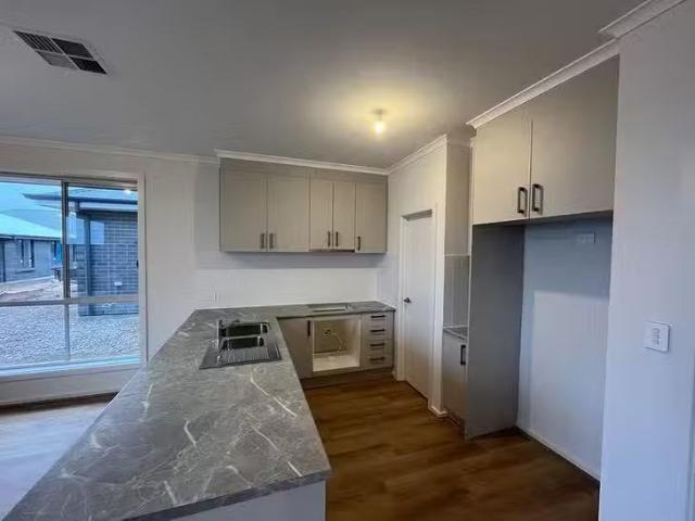 New 6 Densley Avenue, Gawler Belt, SA 5118