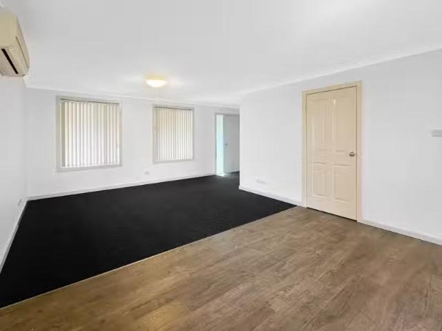 New 6 Fairview Place, Cessnock House for rent Listed by Kelly.