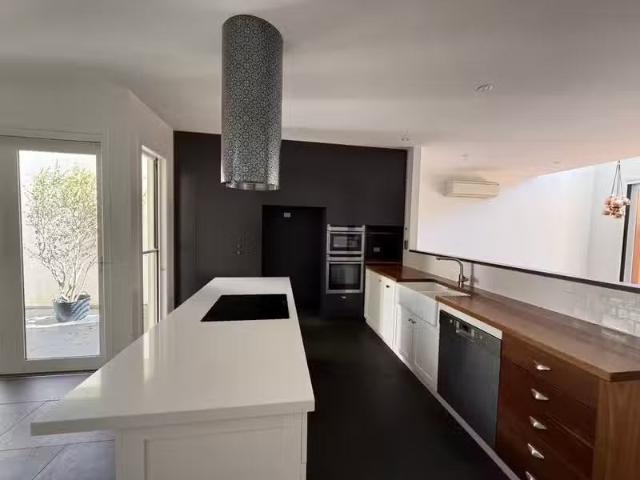Cheap 6 Hosking Street, Williamstown VIC 3016