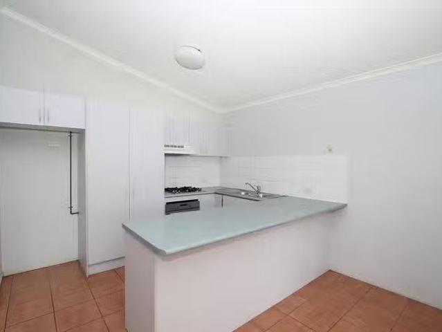 Deal! 6 San Marco Court, Forest Lake, QLD 4078