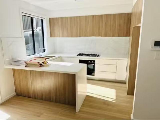 Charming 6 Sly Glade, Tallawong Townhouse for rent Listed by.
