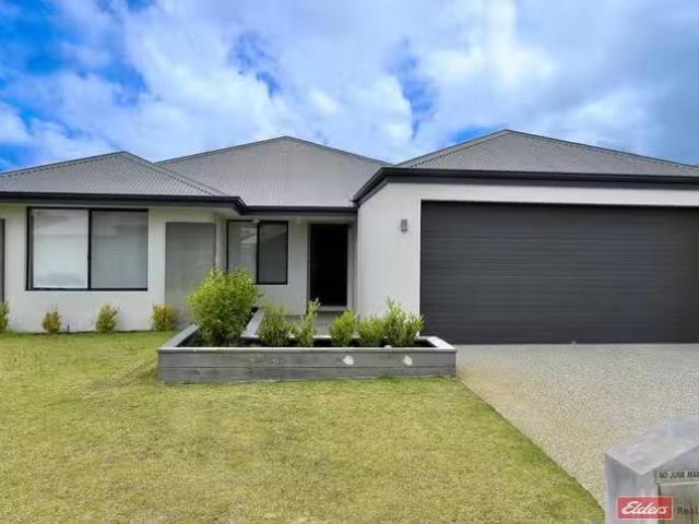 Charming 6 Wentworth Heights, Meadow Springs, WA 6210