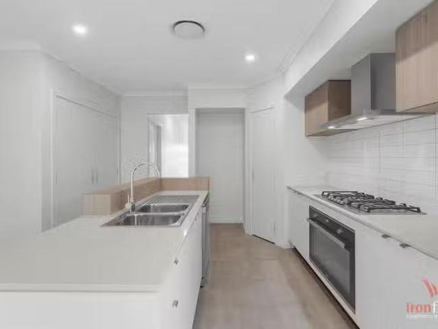 Deal! 73 Malachite Drive, Logan Reserve, QLD 4133