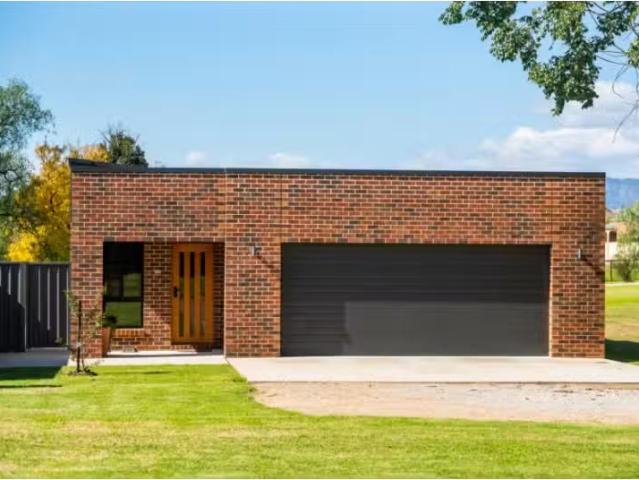 New 73 Maryville Way, THURGOONA House for rent Listed by Emma.