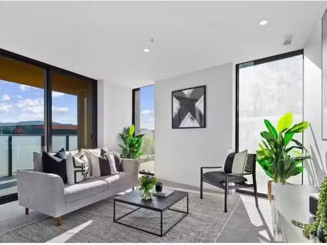 Cozy 717/335 Anketell Street, Greenway Apartment for rent Lis.