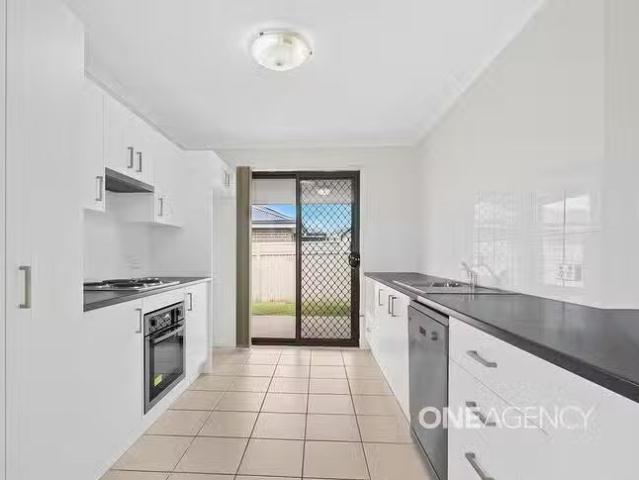 Deal! 71A Sophia Road, Worrigee, NSW 2540
