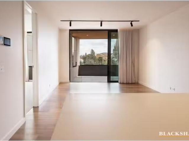 Rental! 73/7 State Circle, Forrest Apartment for rent Listed.