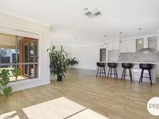 Rental! 77 Litchfield Drive, Thurgoona, NSW 2640