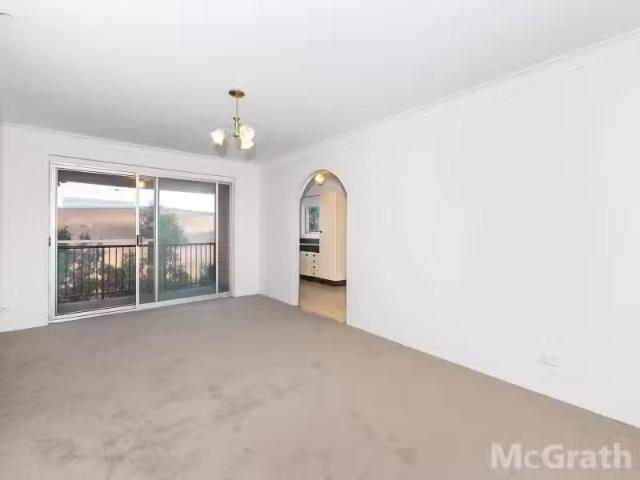 Cozy 7/5 9 Chapman Street, Gymea Apartment for rent Listed by.